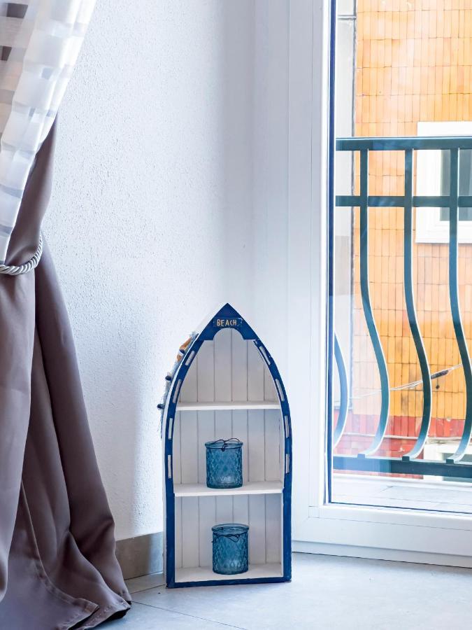 Alla Casa Rosa Al Mare, Central Seafront Stay With Free Private Garage, Air Conditionig, Wi-Fi, Ideal Choice For A Relaxing And Exciting Coastal Escape Rapallo Exteriér fotografie