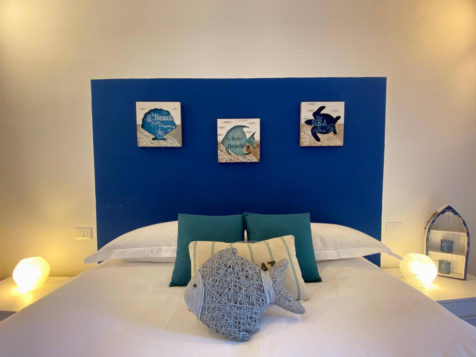 Alla Casa Rosa Al Mare, Central Seafront Stay With Free Private Garage, Air Conditionig, Wi-Fi, Ideal Choice For A Relaxing And Exciting Coastal Escape Rapallo Exteriér fotografie