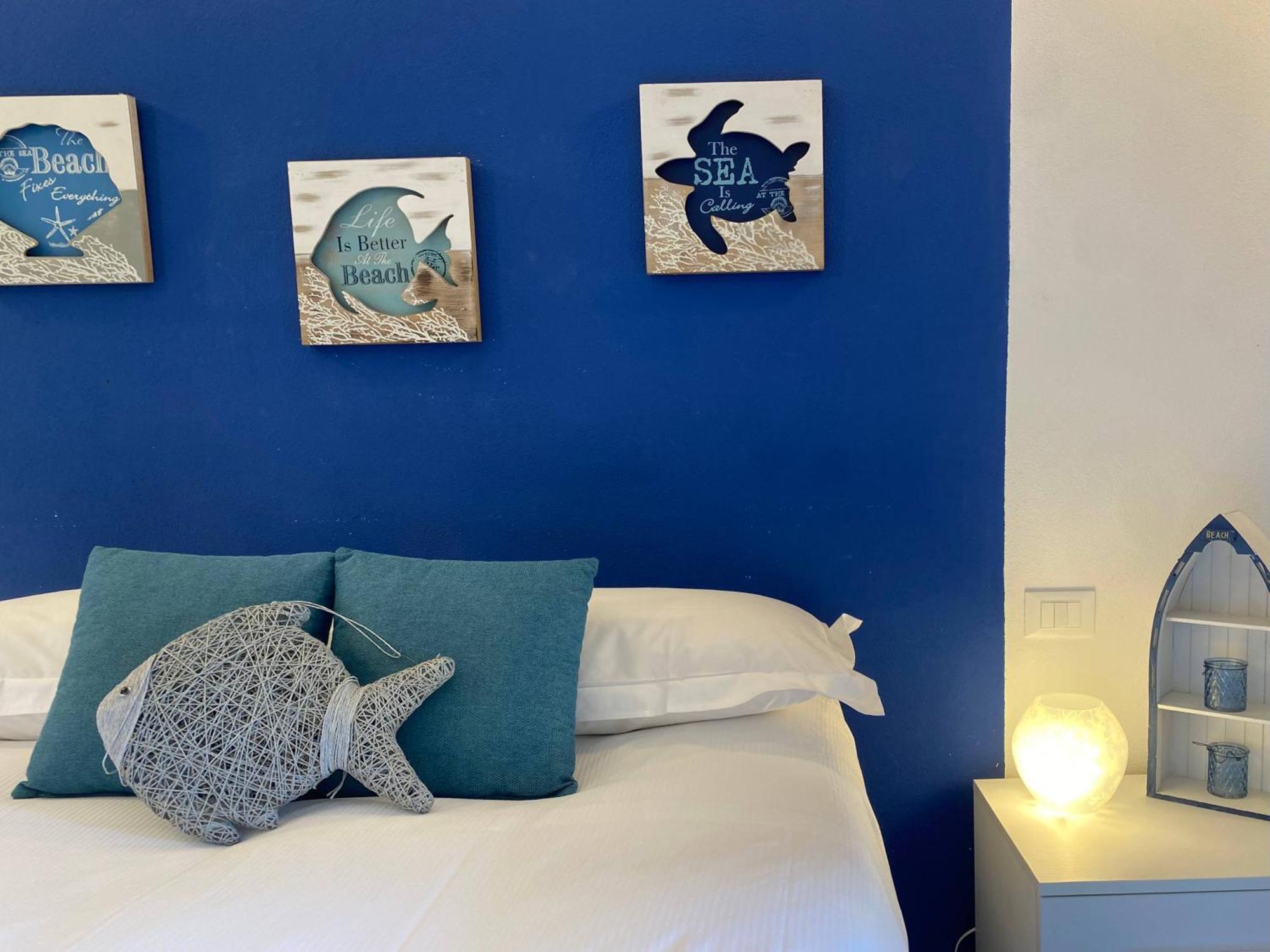 Alla Casa Rosa Al Mare, Central Seafront Stay With Free Private Garage, Air Conditionig, Wi-Fi, Ideal Choice For A Relaxing And Exciting Coastal Escape Rapallo Exteriér fotografie