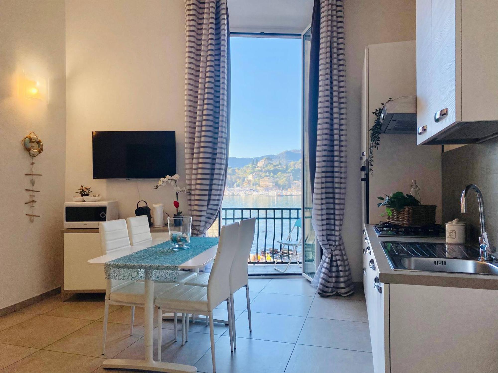 Apartmán Alla Casa Rosa Al Mare- Centrale A Di Fronte Al Mare- Emozionante- Garage Privato Gratuito A 800 Mt- Aria Condizionata-Wifi Rapallo Exteriér fotografie