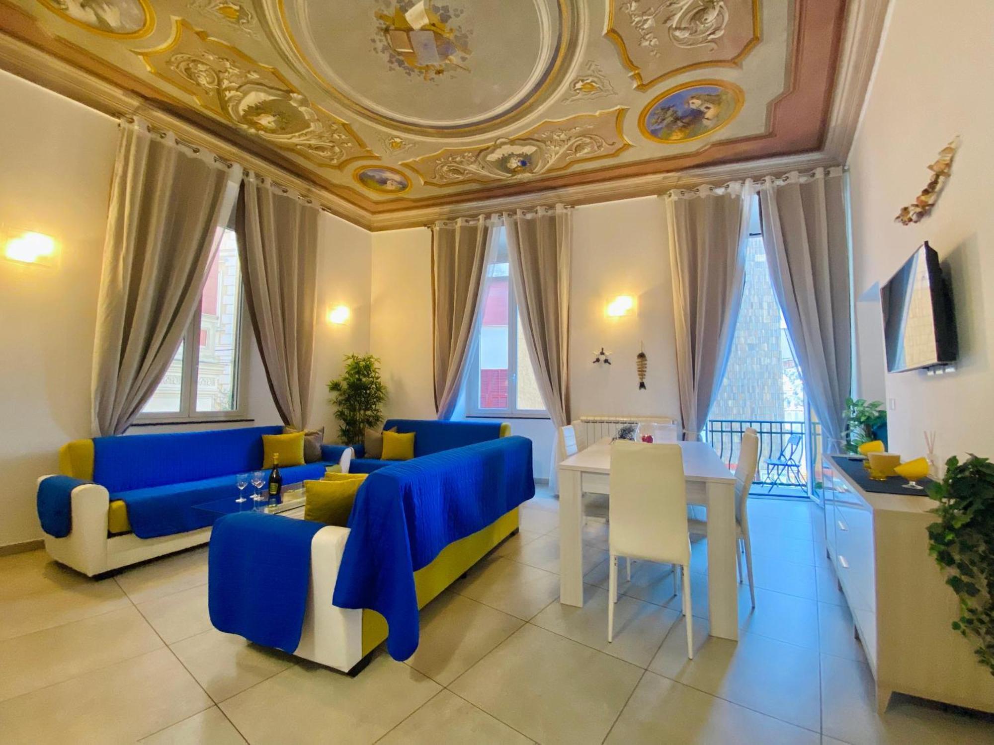 Alla Casa Rosa Al Mare, Central Seafront Stay With Free Private Garage, Air Conditionig, Wi-Fi, Ideal Choice For A Relaxing And Exciting Coastal Escape Rapallo Exteriér fotografie