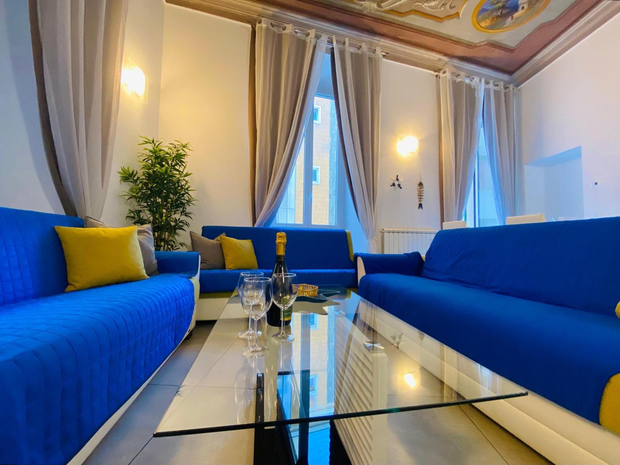 Alla Casa Rosa Al Mare, Central Seafront Stay With Free Private Garage, Air Conditionig, Wi-Fi, Ideal Choice For A Relaxing And Exciting Coastal Escape Rapallo Exteriér fotografie