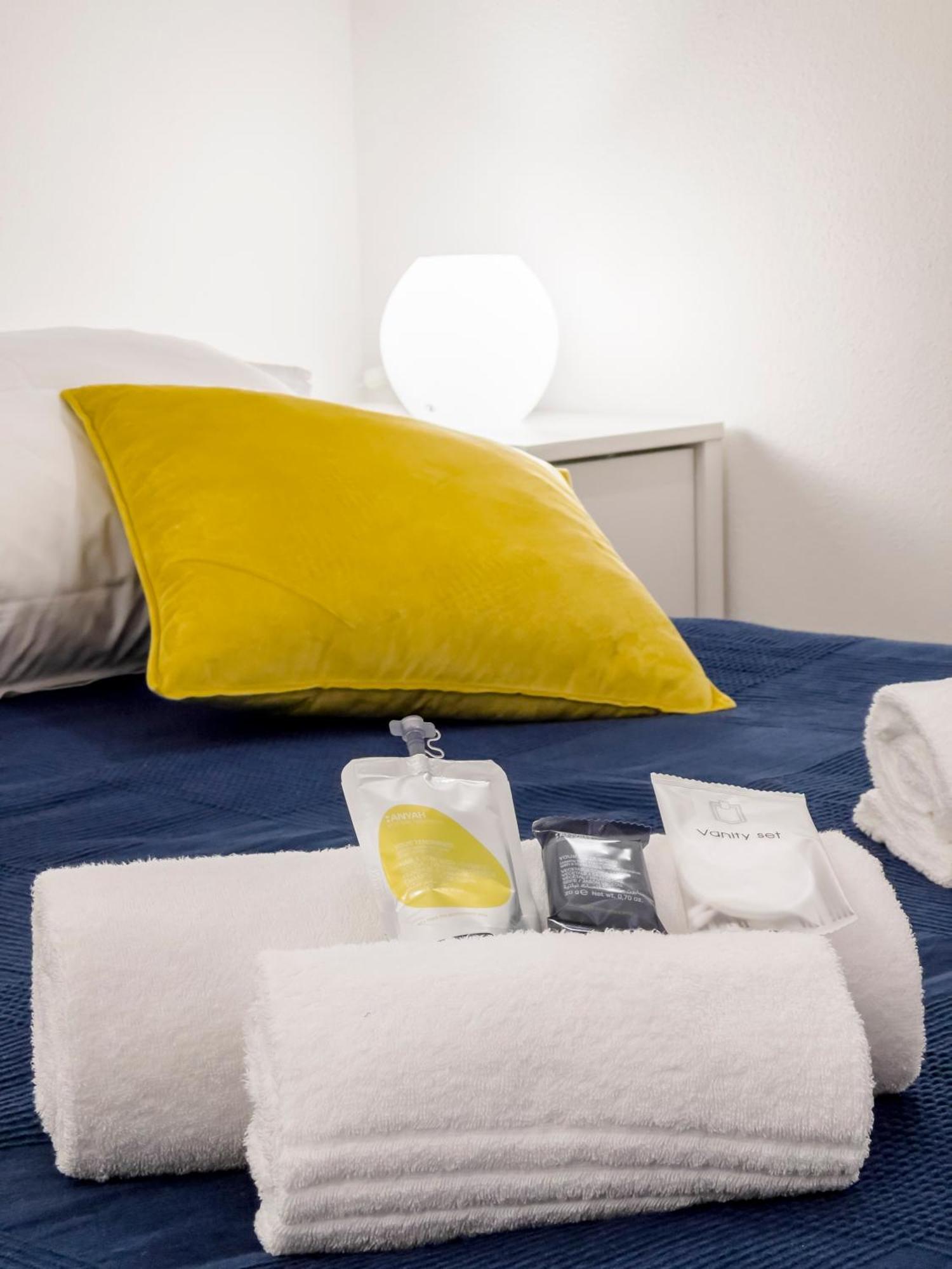 Alla Casa Rosa Al Mare, Central Seafront Stay With Free Private Garage, Air Conditionig, Wi-Fi, Ideal Choice For A Relaxing And Exciting Coastal Escape Rapallo Exteriér fotografie